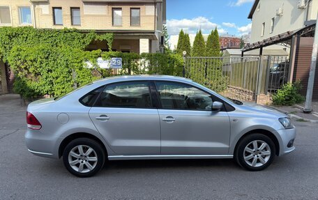 Volkswagen Polo VI (EU Market), 2011 год, 650 000 рублей, 12 фотография