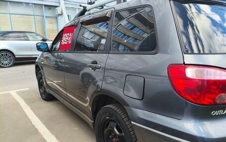 Mitsubishi Outlander III рестайлинг 3, 2008 год, 450 000 рублей, 14 фотография