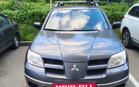 Mitsubishi Outlander III рестайлинг 3, 2008 год, 450 000 рублей, 18 фотография