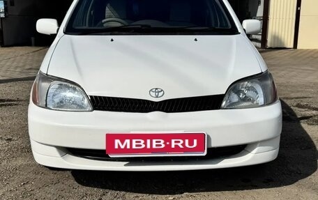 Toyota Platz, 2000 год, 420 000 рублей, 2 фотография