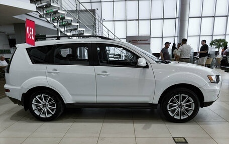 Mitsubishi Outlander III рестайлинг 3, 2011 год, 1 010 000 рублей, 5 фотография