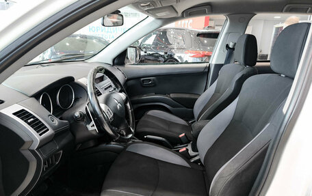 Mitsubishi Outlander III рестайлинг 3, 2011 год, 1 010 000 рублей, 20 фотография