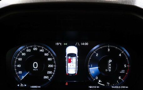 Volvo XC90 II рестайлинг, 2015 год, 3 090 000 рублей, 11 фотография