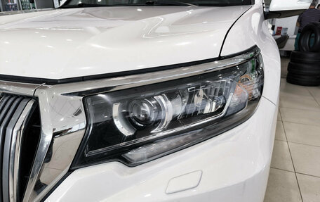 Toyota Land Cruiser Prado 150 рестайлинг 2, 2018 год, 4 315 000 рублей, 21 фотография