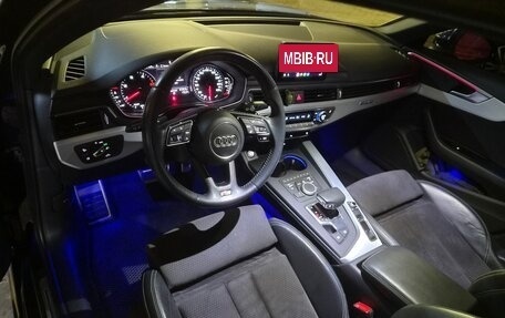 Audi A4, 2018 год, 2 950 000 рублей, 11 фотография