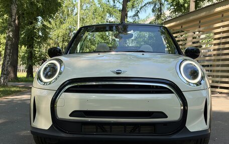 MINI Cabrio, 2021 год, 3 200 000 рублей, 2 фотография