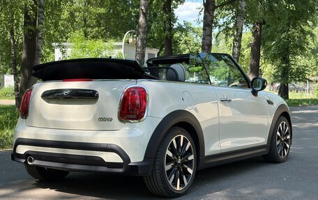 MINI Cabrio, 2021 год, 3 200 000 рублей, 17 фотография