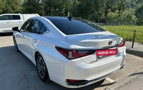 Lexus ES VII, 2019 год, 3 950 000 рублей, 6 фотография