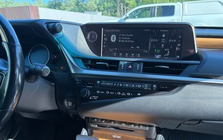 Lexus ES VII, 2019 год, 3 950 000 рублей, 24 фотография