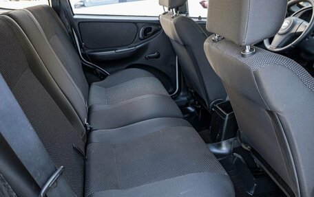 Chevrolet Niva I рестайлинг, 2015 год, 699 000 рублей, 8 фотография