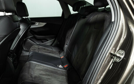 Audi A4, 2019 год, 2 270 000 рублей, 10 фотография