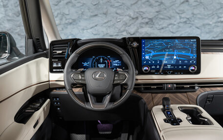 Lexus LM, 2026 год, 17 290 000 рублей, 12 фотография