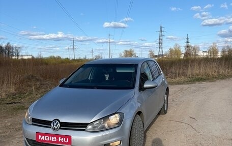 Volkswagen Golf VII, 2013 год, 800 000 рублей, 1 фотография