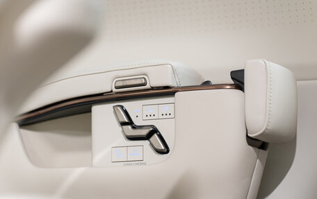Lexus LM, 2026 год, 17 290 000 рублей, 16 фотография