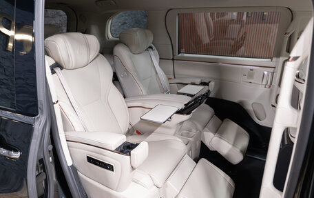 Lexus LM, 2026 год, 17 290 000 рублей, 20 фотография