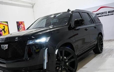 Cadillac Escalade V, 2023 год, 10 497 007 рублей, 3 фотография