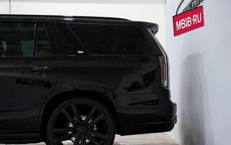 Cadillac Escalade V, 2023 год, 10 497 007 рублей, 8 фотография