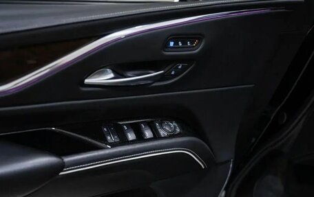 Cadillac Escalade V, 2023 год, 10 497 007 рублей, 30 фотография