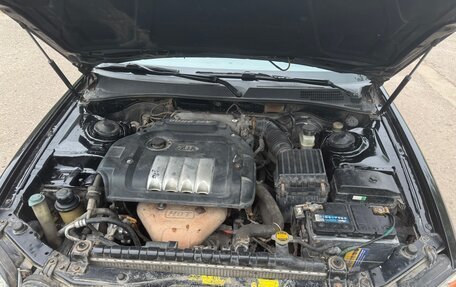 KIA Magentis I, 2003 год, 550 000 рублей, 16 фотография