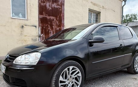 Volkswagen Golf V, 2007 год, 550 000 рублей, 2 фотография