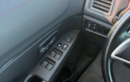 Mitsubishi ASX I рестайлинг, 2012 год, 900 000 рублей, 11 фотография