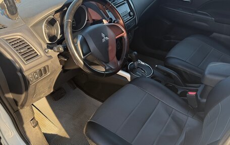 Mitsubishi ASX I рестайлинг, 2012 год, 900 000 рублей, 12 фотография
