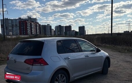 Volkswagen Golf VII, 2013 год, 800 000 рублей, 2 фотография