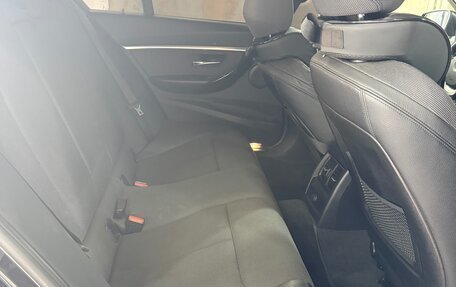 BMW 3 серия, 2017 год, 2 300 000 рублей, 13 фотография