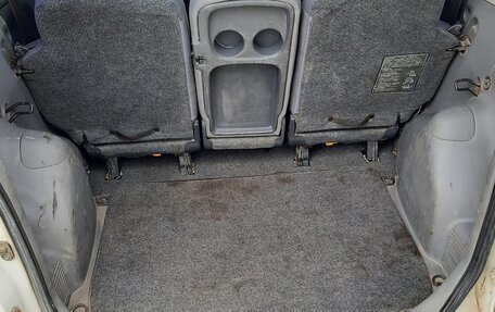 Toyota FunCargo, 2001 год, 230 000 рублей, 6 фотография