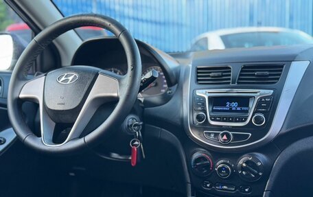 Hyundai Solaris II рестайлинг, 2014 год, 885 000 рублей, 13 фотография