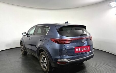 KIA Sportage IV рестайлинг, 2020 год, 2 550 000 рублей, 6 фотография