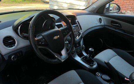Chevrolet Cruze II, 2011 год, 598 000 рублей, 5 фотография