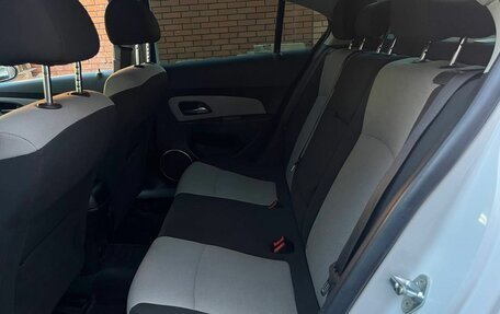Chevrolet Cruze II, 2011 год, 598 000 рублей, 9 фотография