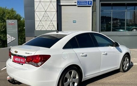 Chevrolet Cruze II, 2011 год, 598 000 рублей, 3 фотография