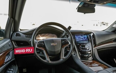 Cadillac Escalade IV, 2019 год, 5 588 000 рублей, 28 фотография