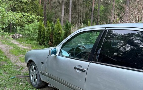 Mercedes-Benz E-Класс, 1996 год, 75 000 рублей, 6 фотография