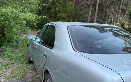 Mercedes-Benz E-Класс, 1996 год, 75 000 рублей, 5 фотография