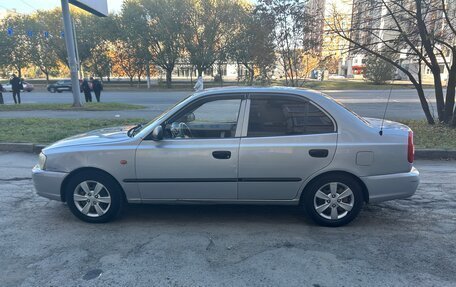 Hyundai Accent II, 2004 год, 285 000 рублей, 3 фотография