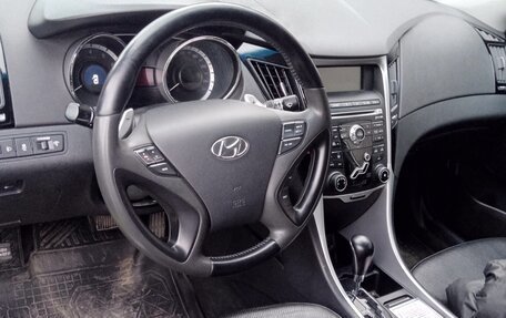 Hyundai Sonata VI, 2012 год, 1 200 000 рублей, 4 фотография
