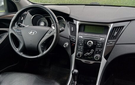 Hyundai Sonata VI, 2012 год, 1 200 000 рублей, 5 фотография
