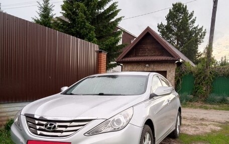 Hyundai Sonata VI, 2012 год, 1 200 000 рублей, 3 фотография