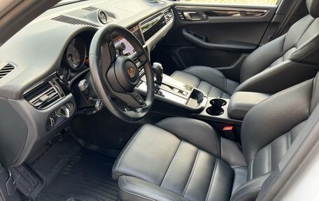 Porsche Macan I рестайлинг, 2023 год, 7 827 007 рублей, 9 фотография