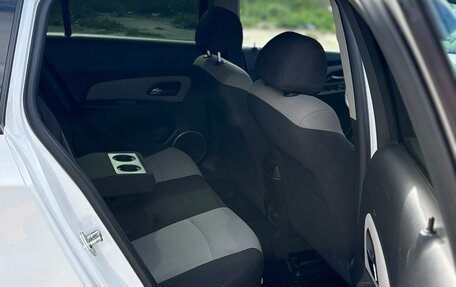 Chevrolet Cruze II, 2013 год, 835 000 рублей, 9 фотография