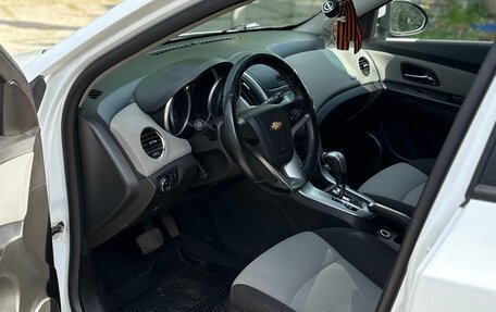 Chevrolet Cruze II, 2013 год, 835 000 рублей, 11 фотография