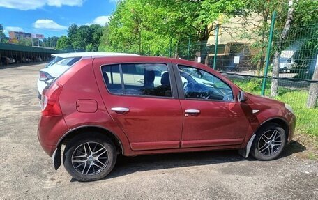 Renault Sandero I, 2013 год, 820 000 рублей, 4 фотография