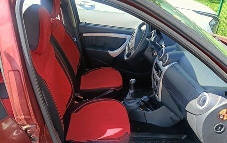 Renault Sandero I, 2013 год, 820 000 рублей, 3 фотография