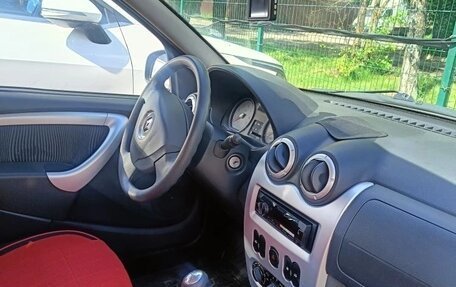 Renault Sandero I, 2013 год, 820 000 рублей, 11 фотография