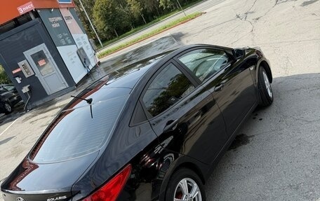 Hyundai Solaris II рестайлинг, 2011 год, 760 000 рублей, 5 фотография