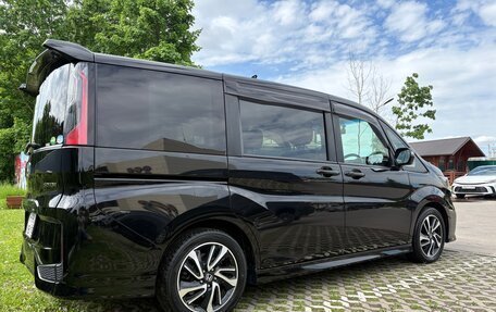 Honda Stepwgn IV, 2017 год, 2 250 000 рублей, 5 фотография