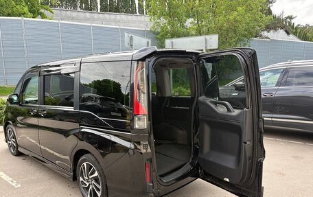 Honda Stepwgn IV, 2017 год, 2 250 000 рублей, 17 фотография